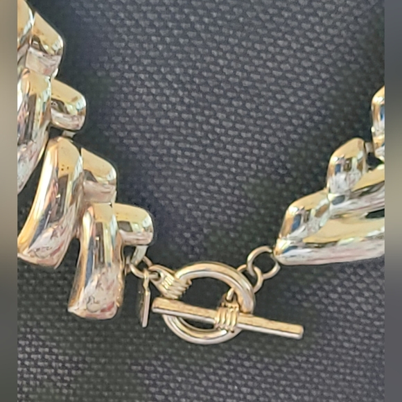 Vintage Ann Klein Silver Chevron Neclace - Statement Piece - Chevron - Picture 2 of 14